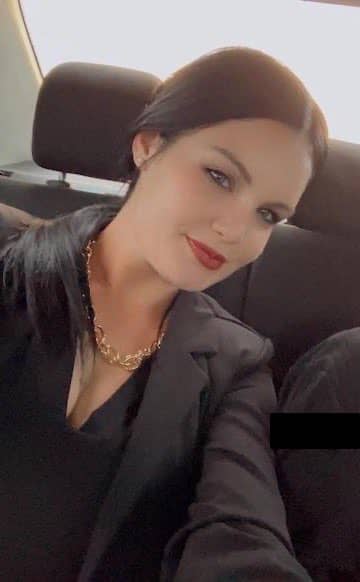 another view of lexi